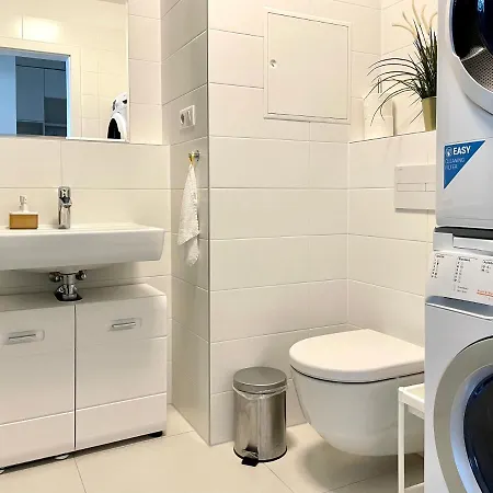 Stein Братислава